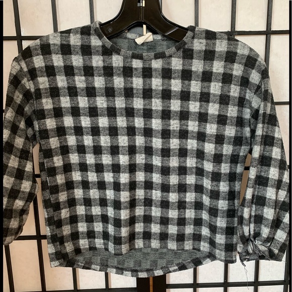 Zara Black and White Plaid Sweater - Picture 1 of 2